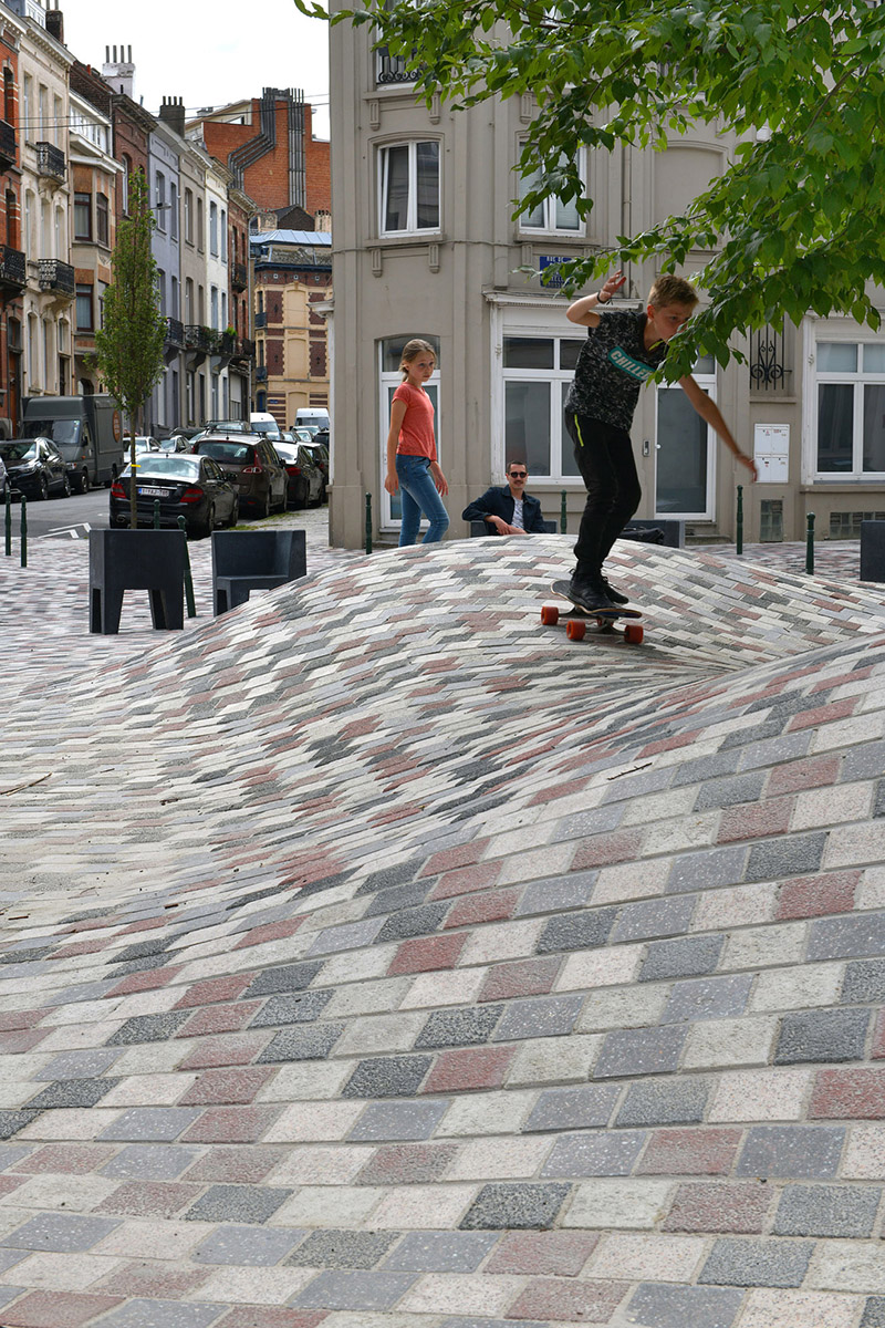 Artichaut: More Square, Less Road